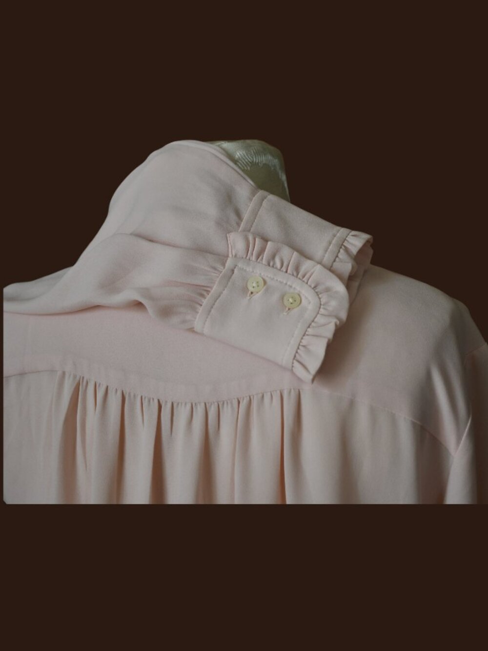 Loft Pale Pink Ruffle top - Picture 3 of 6